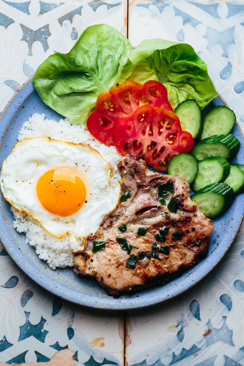 C2 02 C m 2 Mi ng S n Tr ng Double Pork Chop Rice Plate